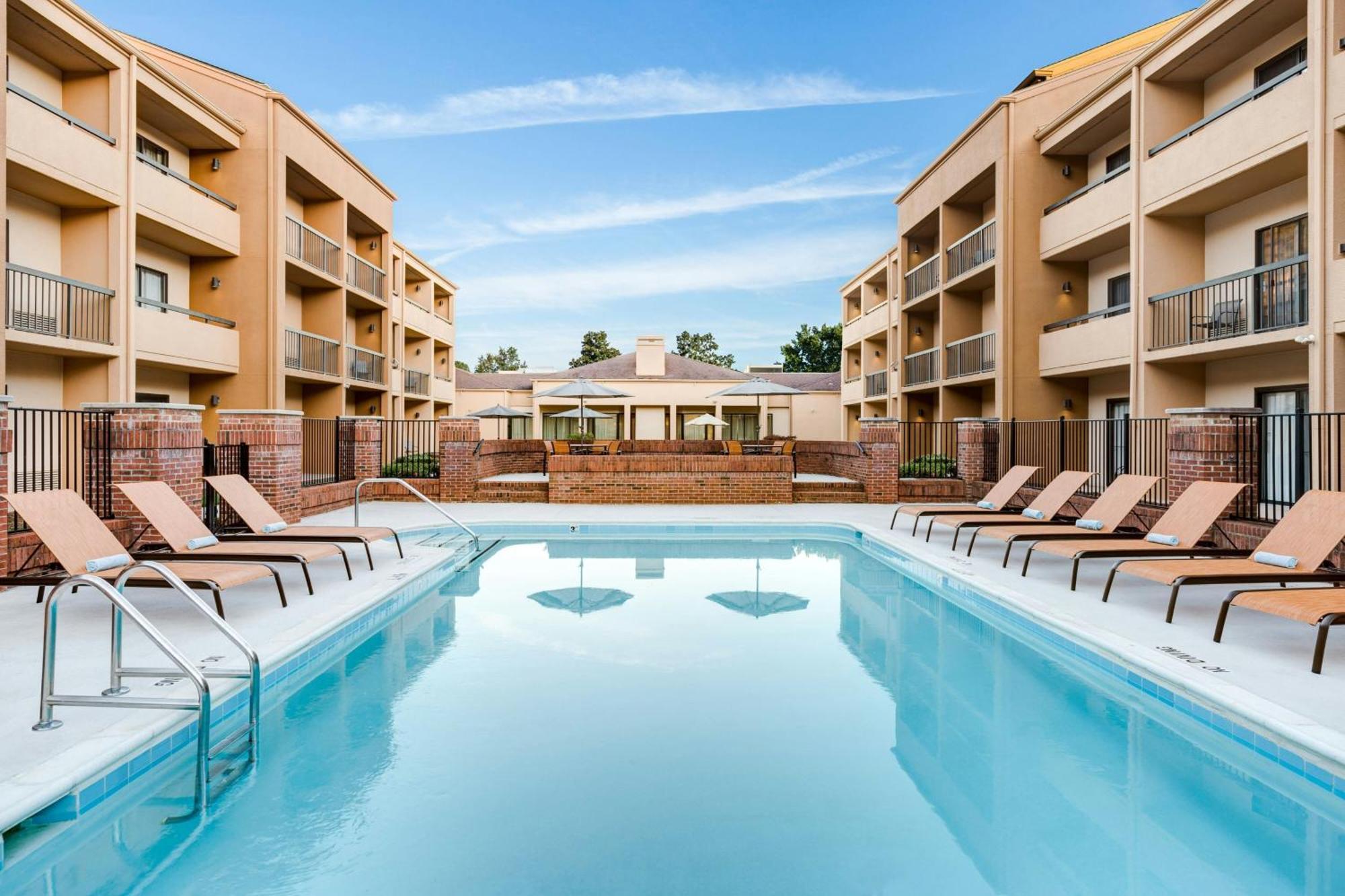 Courtyard By Marriott Raleigh Cary Hotell Eksteriør bilde