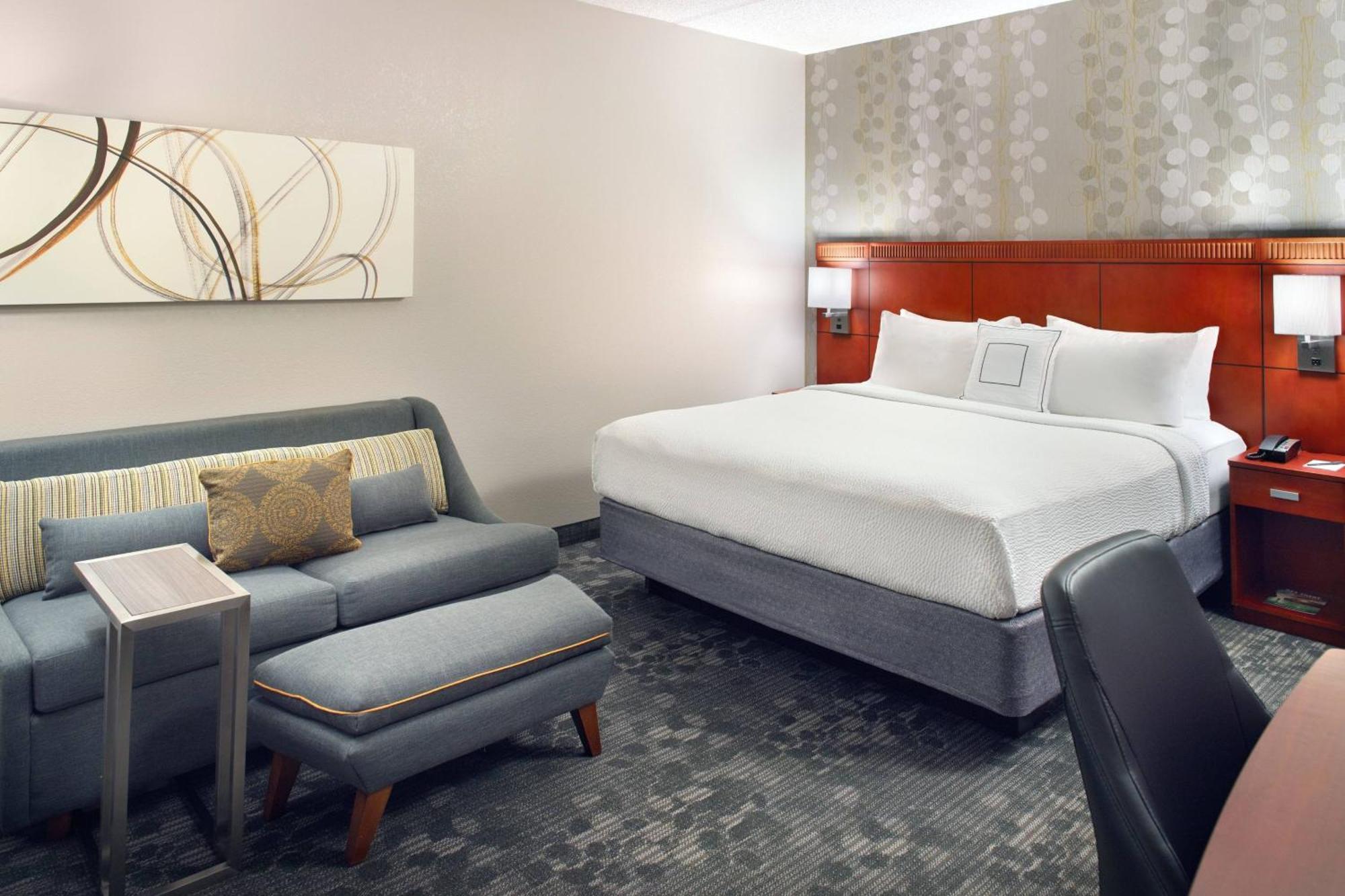 Courtyard By Marriott Raleigh Cary Hotell Eksteriør bilde